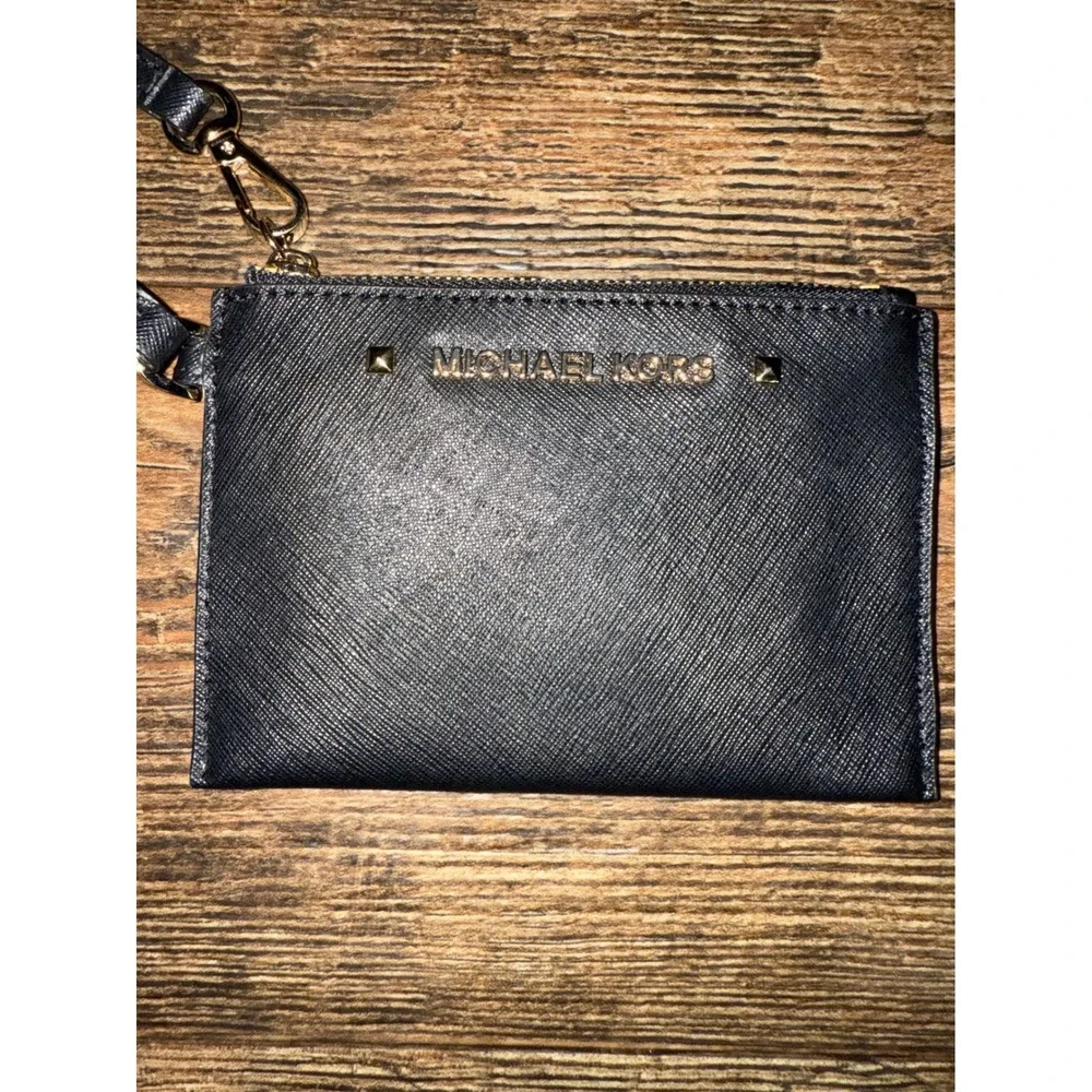 Michael Kors Black Saffiano Leather Zip Card Case‎ Wallet Lanyard